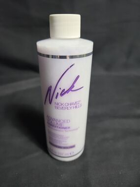 Nick Chavez Beverly Hills Advanced Volume Conditioner - White & Purple